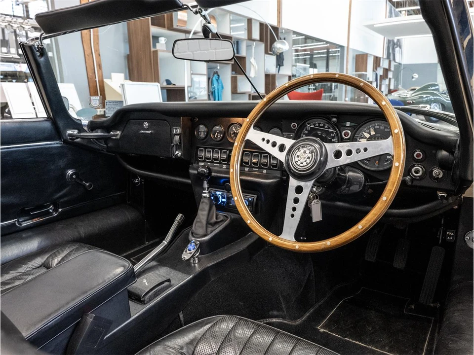 1974 Jaguar E-Type Series 3 V12 - Image 16 of 29