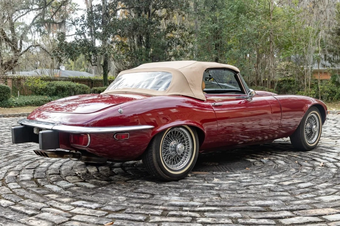 1974 Jaguar E-Type Series 3 V12 - Image 4 of 21