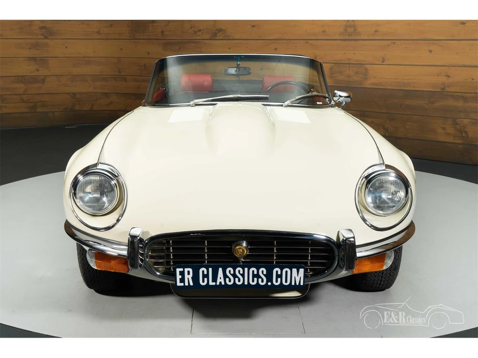 1974 Jaguar E-Type Series 3 V12 - Image 6 of 18