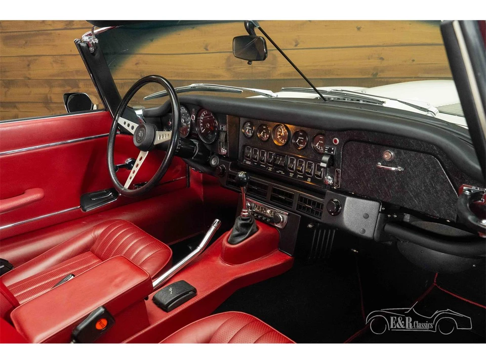 1974 Jaguar E-Type Series 3 V12 - Image 14 of 18