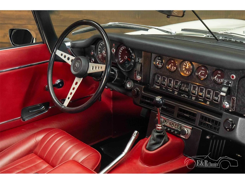 1974 Jaguar E-Type Series 3 V12 - Image 15 of 18