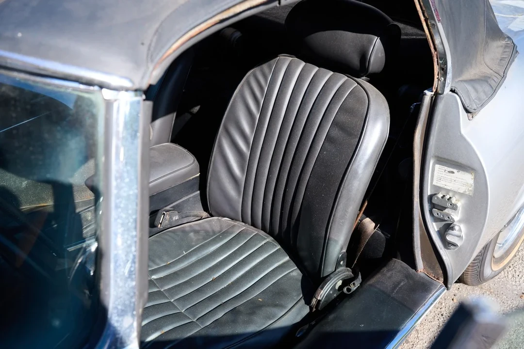 2026 Jaguar E-Type Series 3 V12 - Image 17 of 30