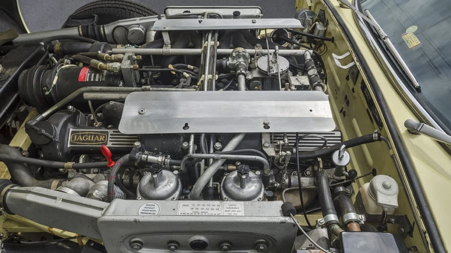 1974 Jaguar E-Type Series 3 V12 - Image 5 of 11