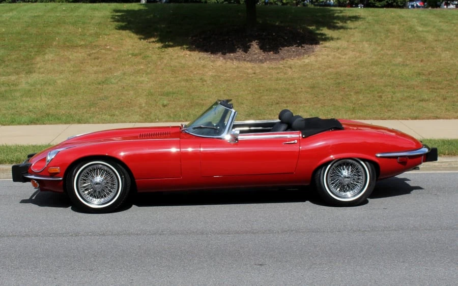 1974 Jaguar E-Type Series 3 V12 - Image 2 of 4