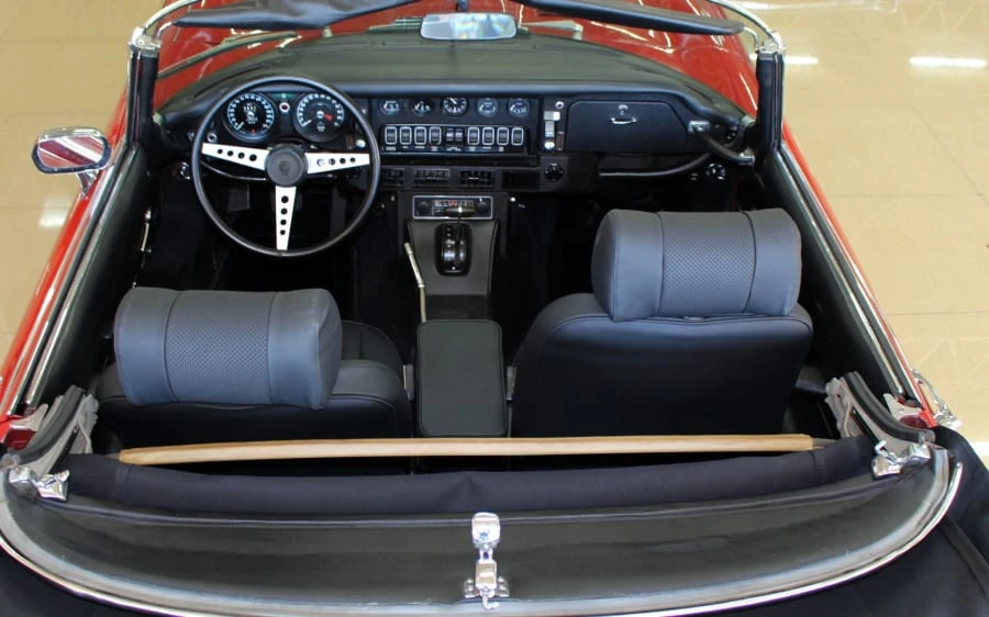 1974 Jaguar E-Type Series 3 V12 - Image 4 of 4