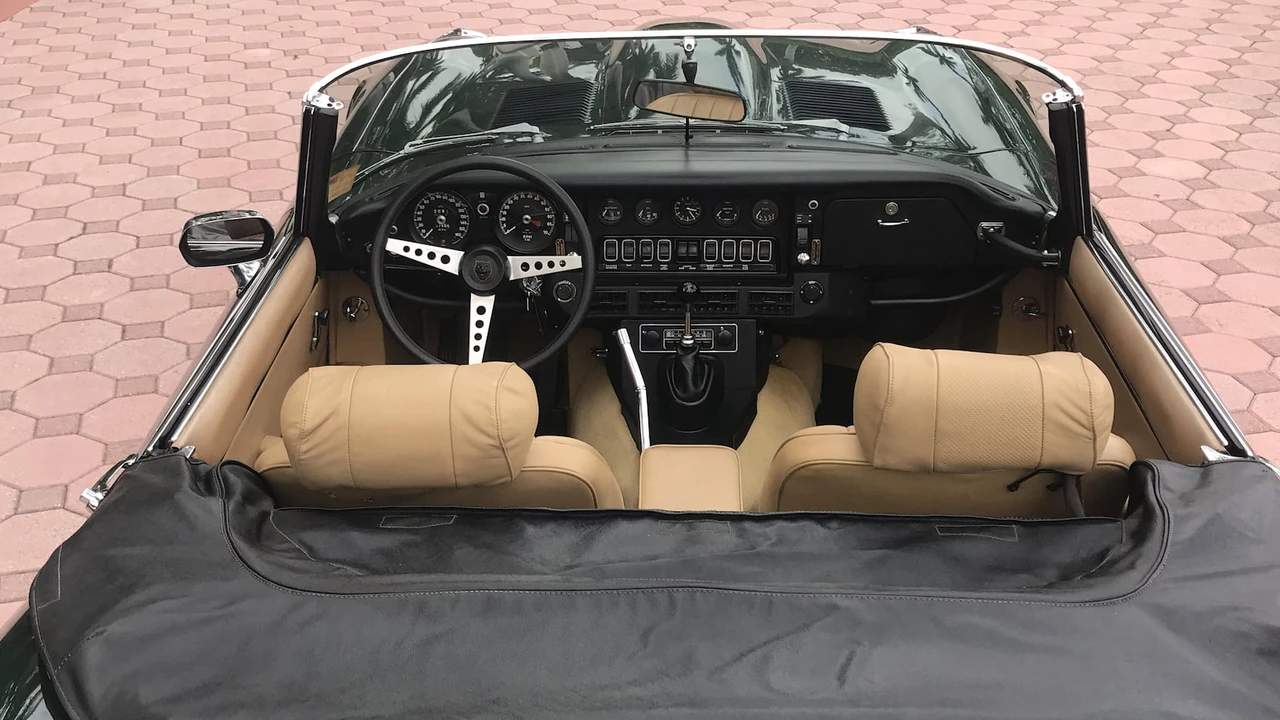 1974 Jaguar E-Type Series 3 V12 - Image 4 of 27