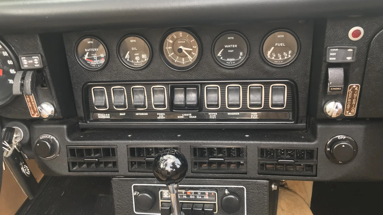 1974 Jaguar E-Type Series 3 V12 - Image 12 of 27
