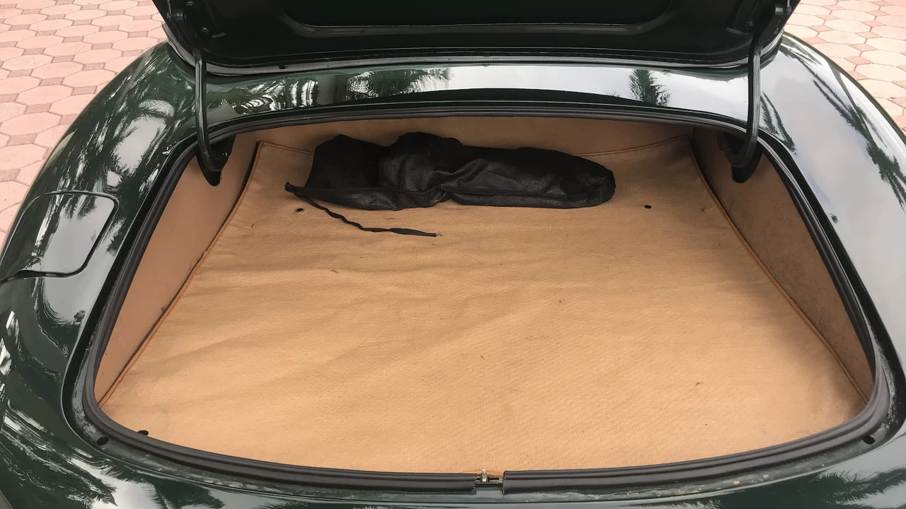 1974 Jaguar E-Type Series 3 V12 - Image 17 of 27