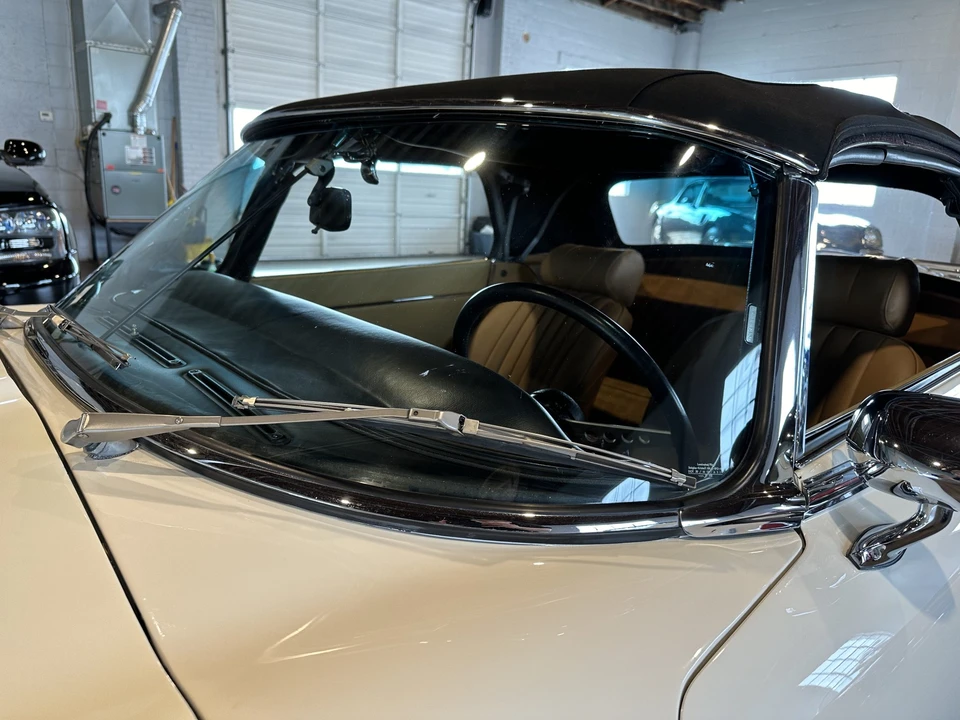 1974 Jaguar E-Type Series 3 V12 - Image 21 of 31