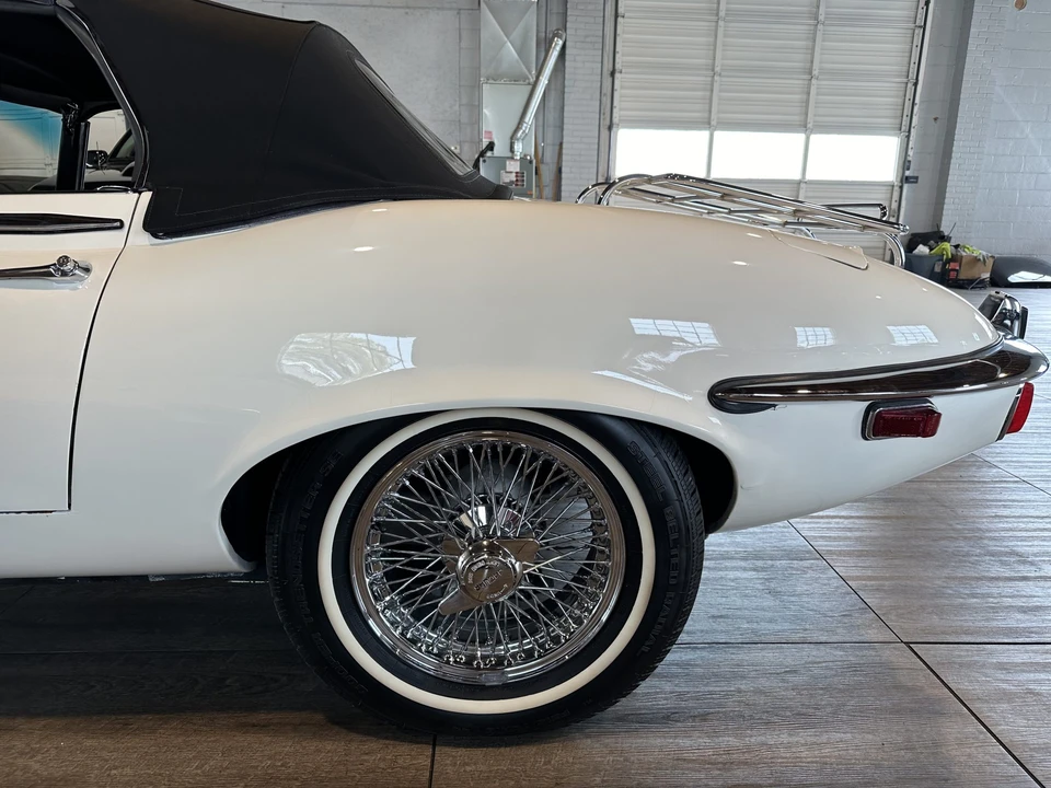 1974 Jaguar E-Type Series 3 V12 - Image 27 of 31