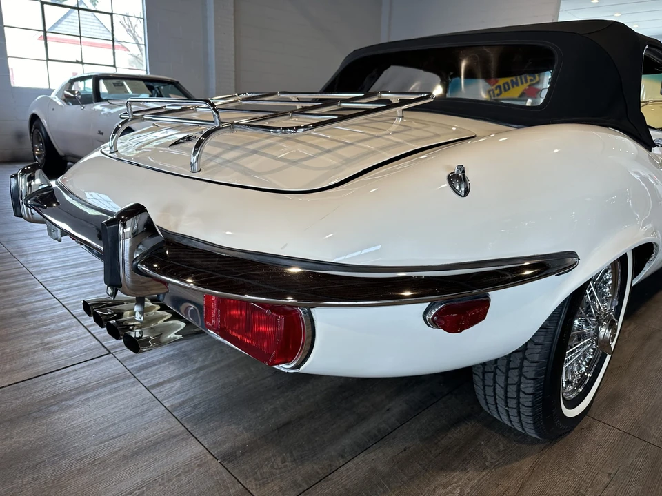 1974 Jaguar E-Type Series 3 V12 - Image 28 of 31