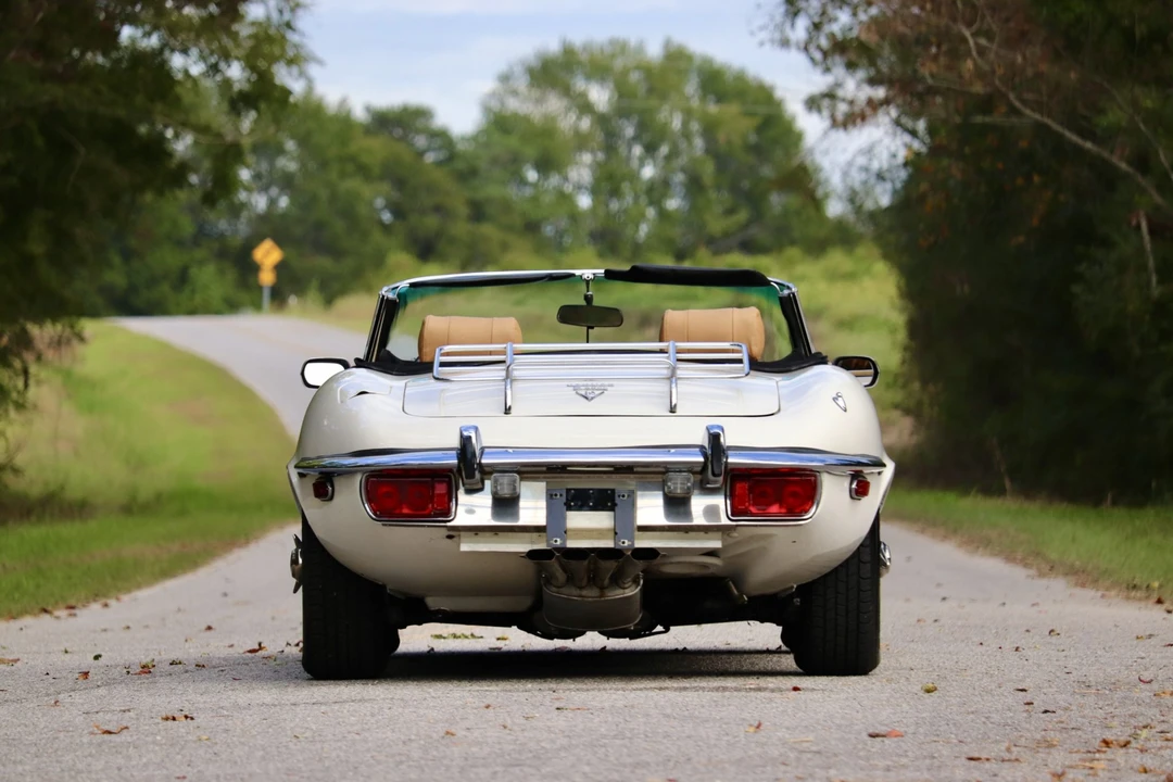 1974 Jaguar E-Type Series 3 V12 - Image 7 of 31