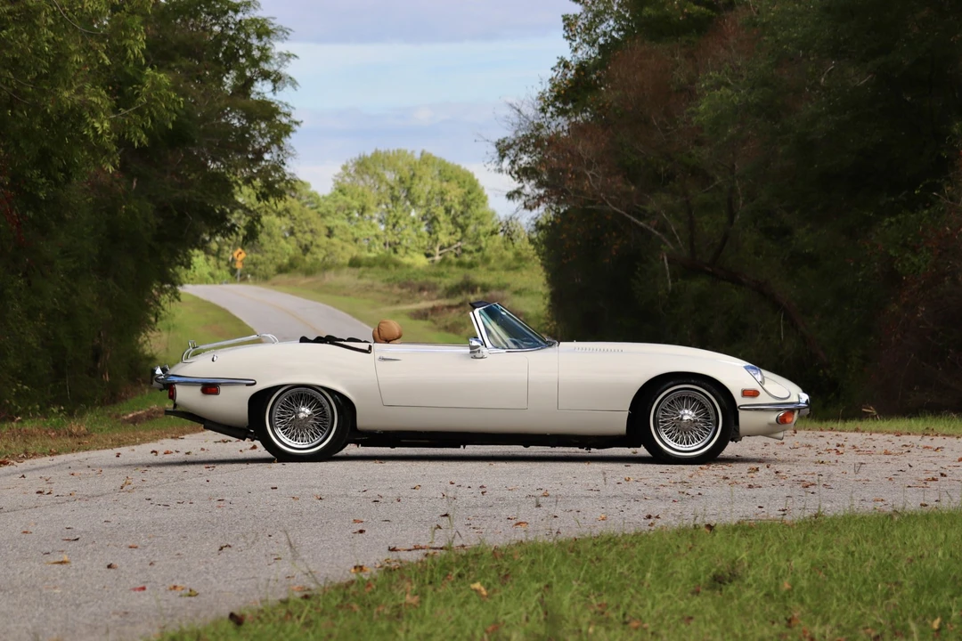 1974 Jaguar E-Type Series 3 V12 - Image 5 of 31