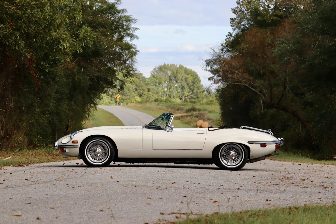 1974 Jaguar E-Type Series 3 V12 - Image 10 of 31