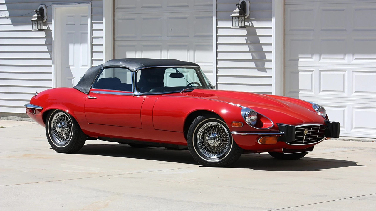 1974 Jaguar E-Type Series 3 V12 - Image 11 of 31