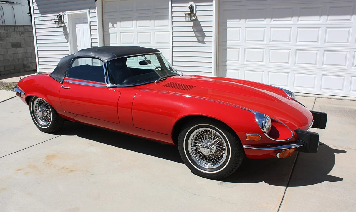 1974 Jaguar E-Type Series 3 V12 - Image 13 of 31