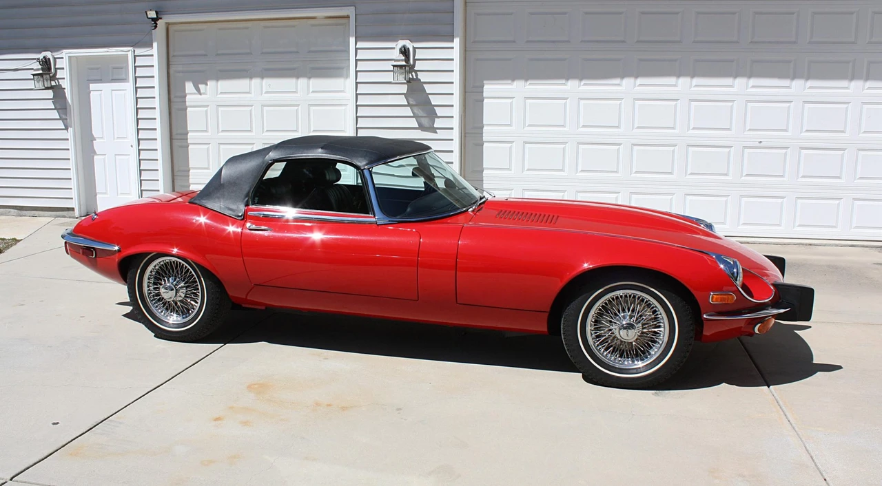 1974 Jaguar E-Type Series 3 V12 - Image 15 of 31
