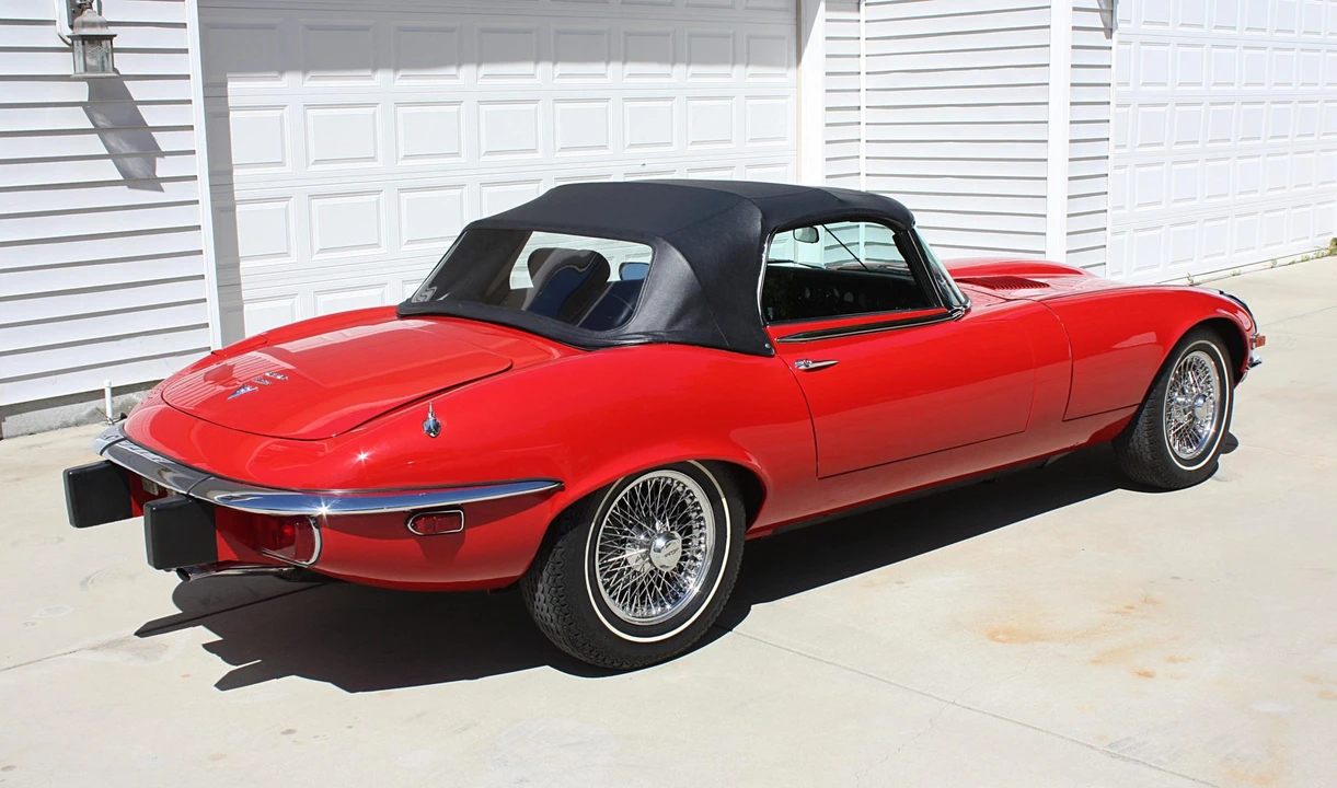 1974 Jaguar E-Type Series 3 V12 - Image 18 of 31