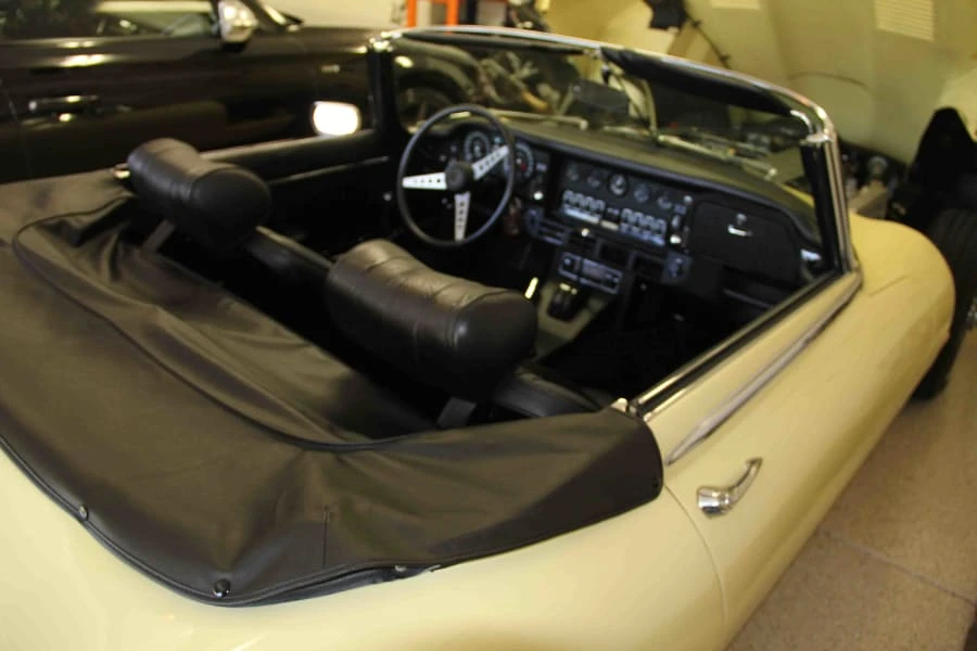 1974 Jaguar E-Type Series 3 V12 - Image 10 of 12