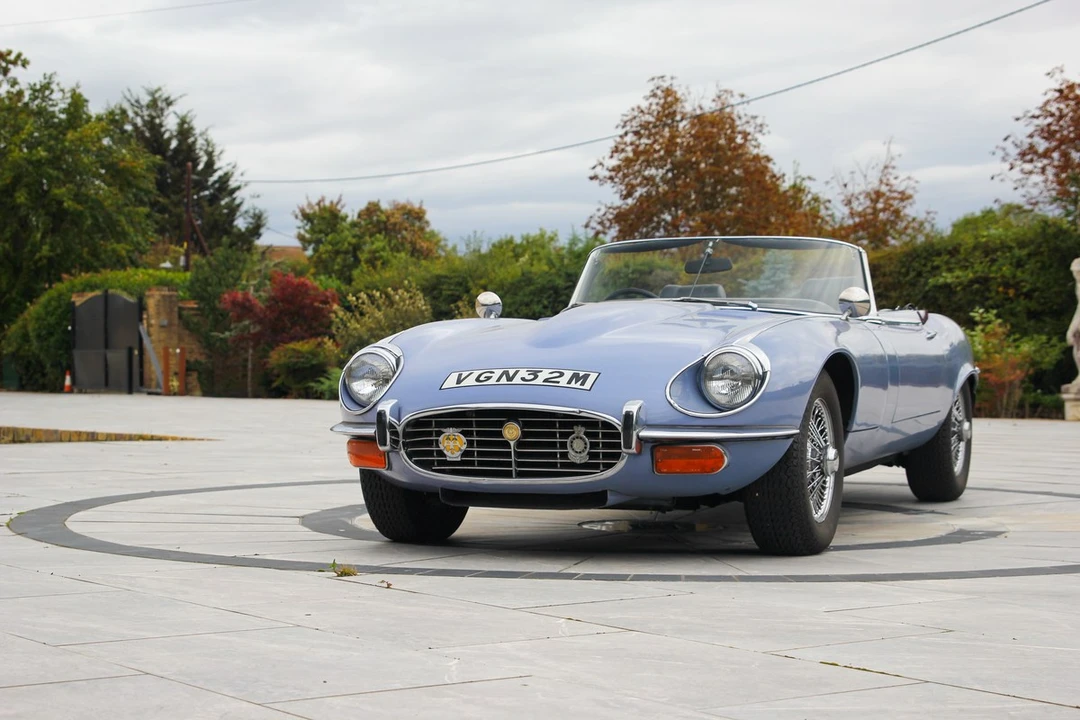 1974 Jaguar E-Type Series 3 V12 - Image 8 of 30