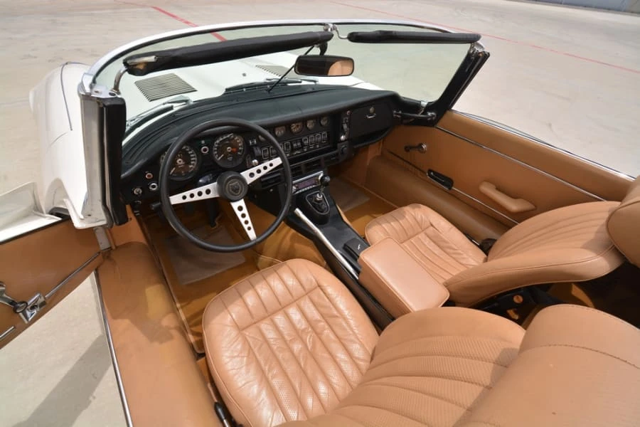 1974 Jaguar E-Type Series 3 V12 - Image 4 of 12