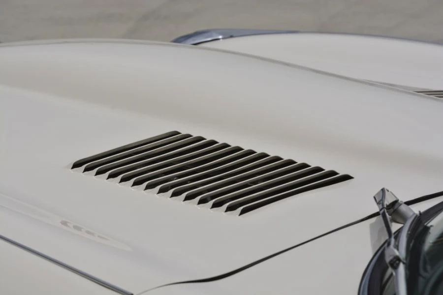 1974 Jaguar E-Type Series 3 V12 - Image 10 of 12