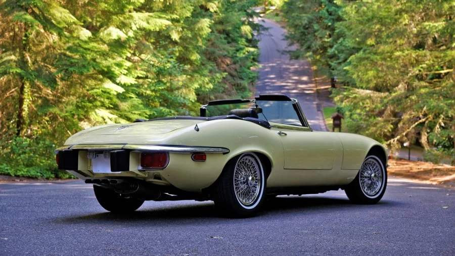 1974 Jaguar E-Type Series 3 V12 - Image 3 of 11