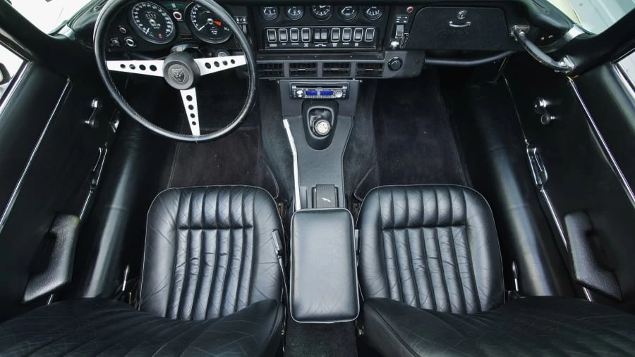 1974 Jaguar E-Type Series 3 V12 - Image 6 of 11