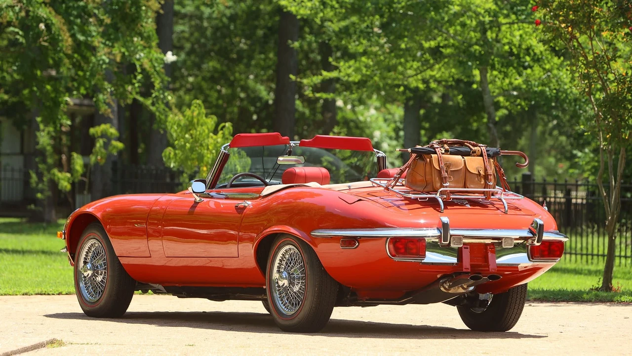 1974 Jaguar E-Type Series 3 V12 - Image 12 of 31