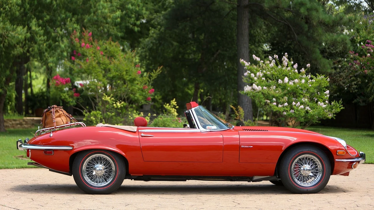 1974 Jaguar E-Type Series 3 V12 - Image 13 of 31