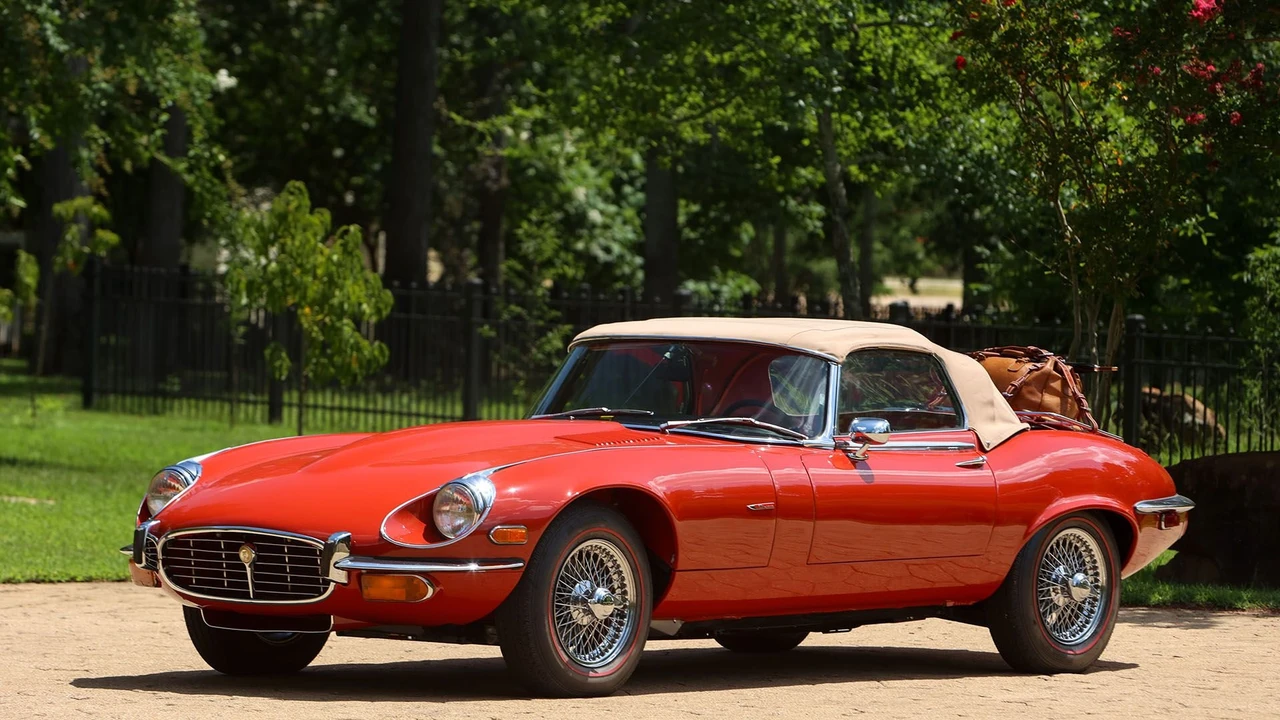 1974 Jaguar E-Type Series 3 V12 - Image 11 of 31