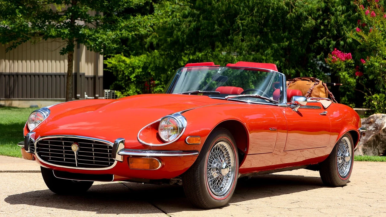 1974 Jaguar E-Type Series 3 V12 - Image 10 of 31