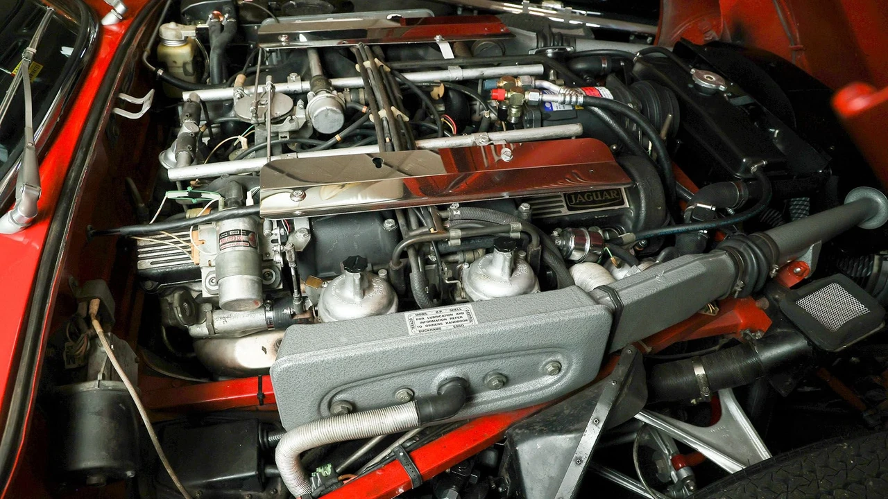 1974 Jaguar E-Type Series 3 V12 - Image 7 of 31