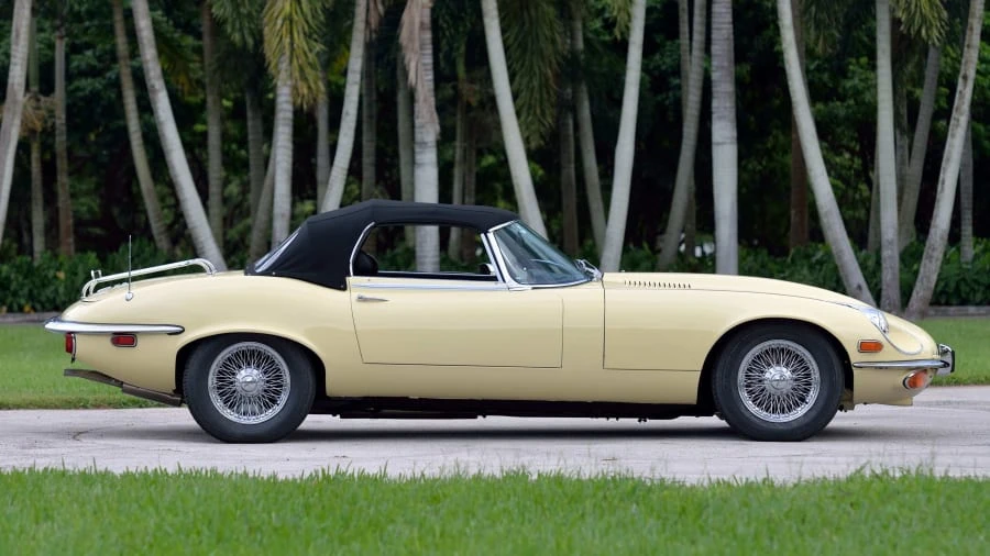 1974 Jaguar E-Type Series 3 V12 - Image 2 of 20