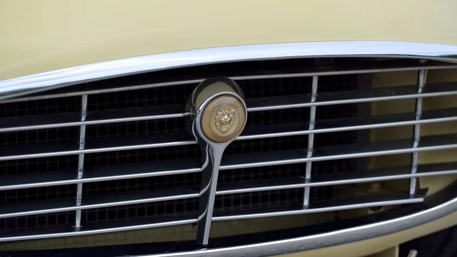 1974 Jaguar E-Type Series 3 V12 - Image 18 of 20