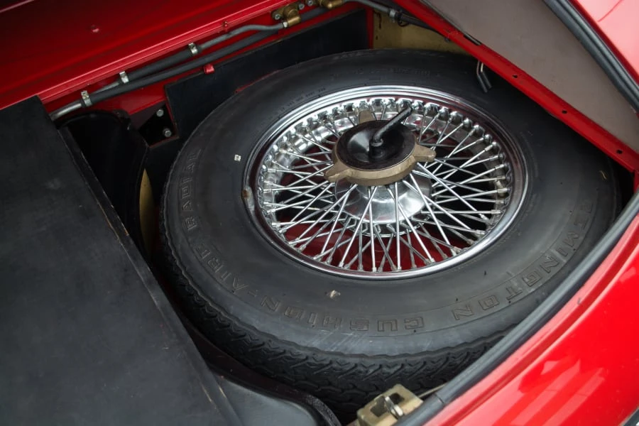 1974 Jaguar E-Type Series 3 V12 - Image 10 of 12