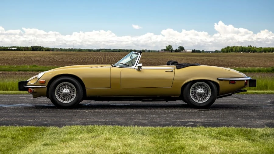 1974 Jaguar E-Type Series 3 V12 - Image 2 of 20