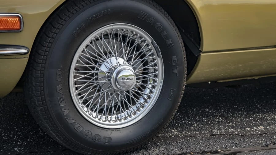 1974 Jaguar E-Type Series 3 V12 - Image 13 of 20