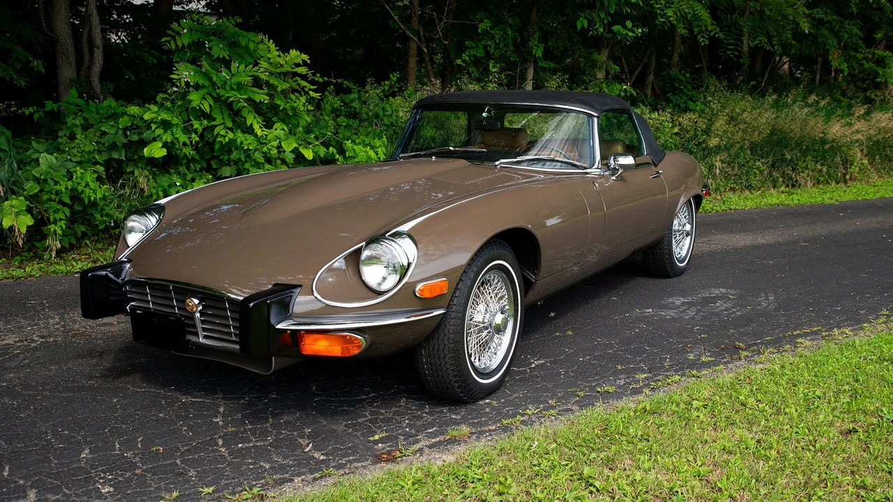 1974 Jaguar E-Type Series 3 V12 - Image 26 of 31