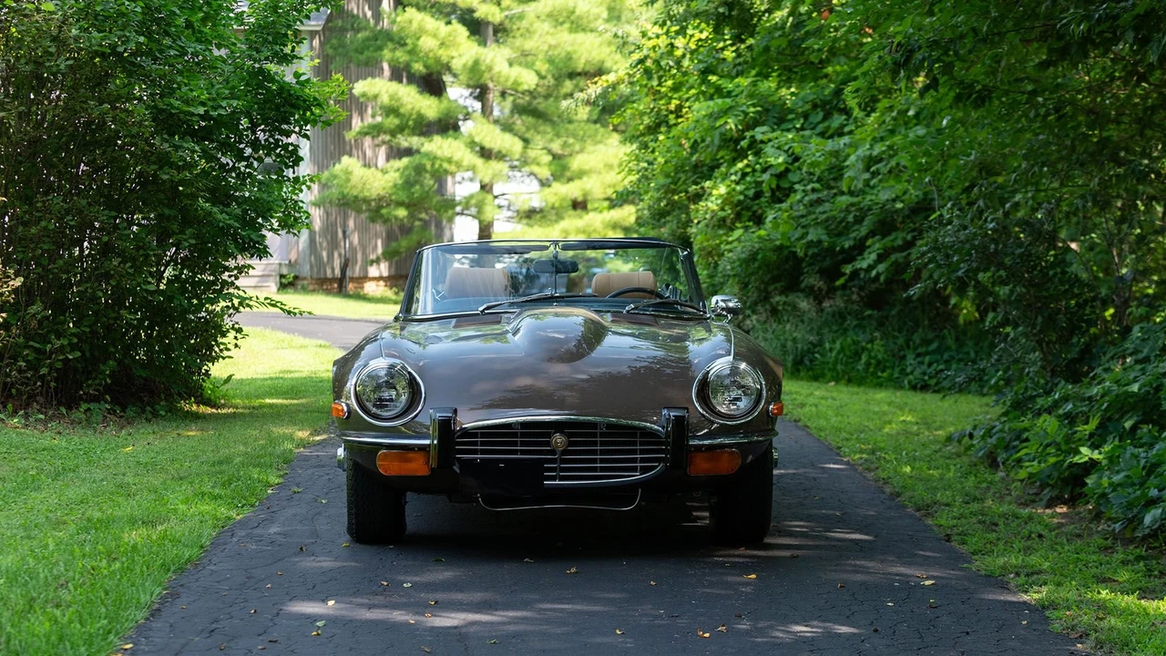 1974 Jaguar E-Type Series 3 V12 - Image 14 of 31