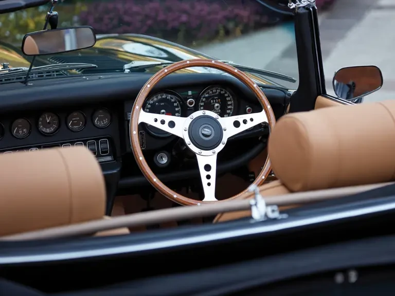 1974 Jaguar E-Type Series 3 V12 - Image 4 of 7