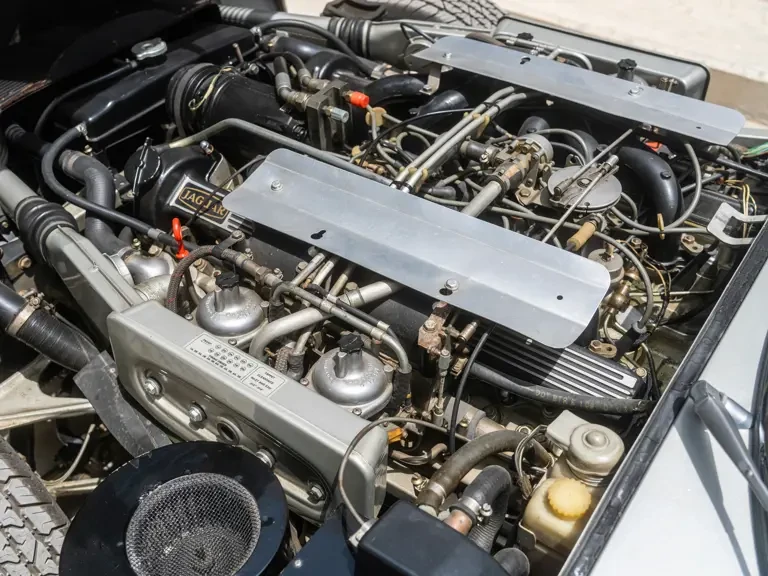 1974 Jaguar E-Type Series 3 V12 - Image 4 of 31
