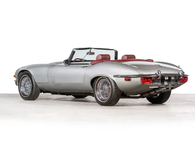 1974 Jaguar E-Type Series 3 V12 - Image 3 of 31
