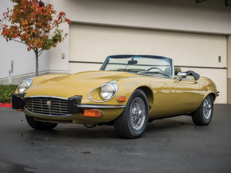 1974 Jaguar E-Type Series 3 V12 - Image 2 of 29