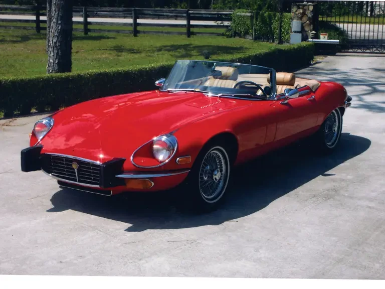 1974 Jaguar E-Type Series 3 V12 - Image 2 of 2