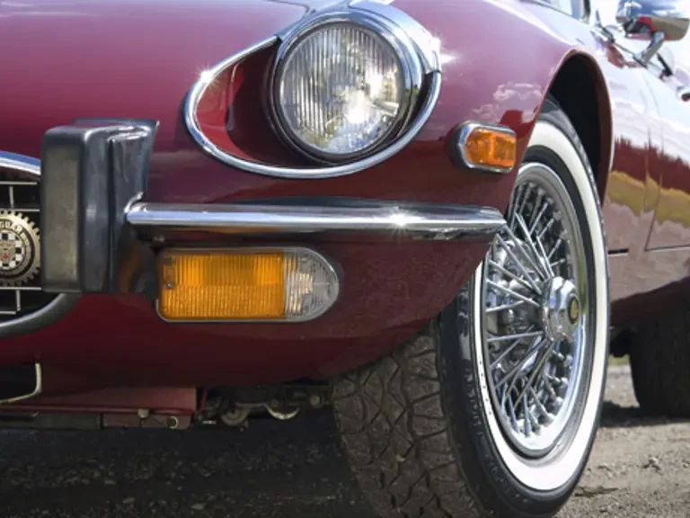1974 Jaguar E-Type Series 3 V12 - Image 3 of 10