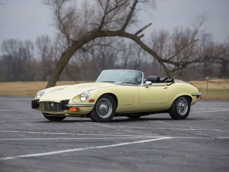 1974 Jaguar E-Type Series 3 V12 - Image 2 of 2