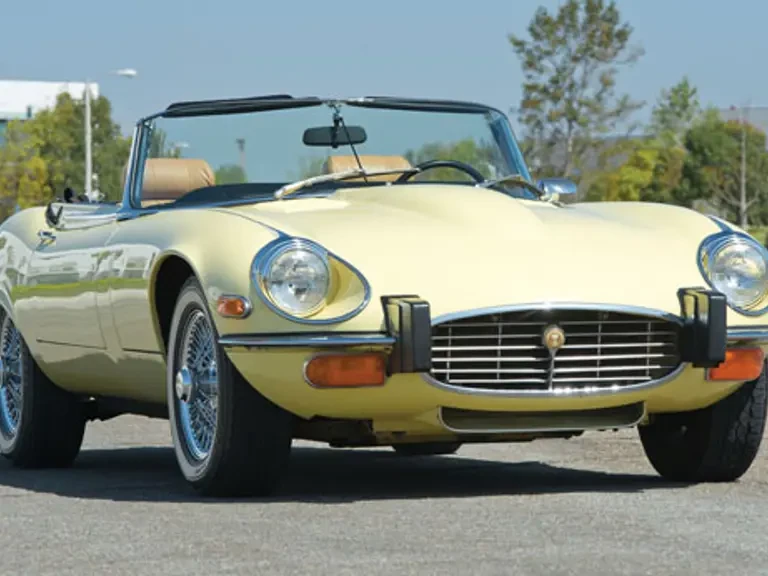 1974 Jaguar E-Type Series 3 V12 - Image 2 of 2