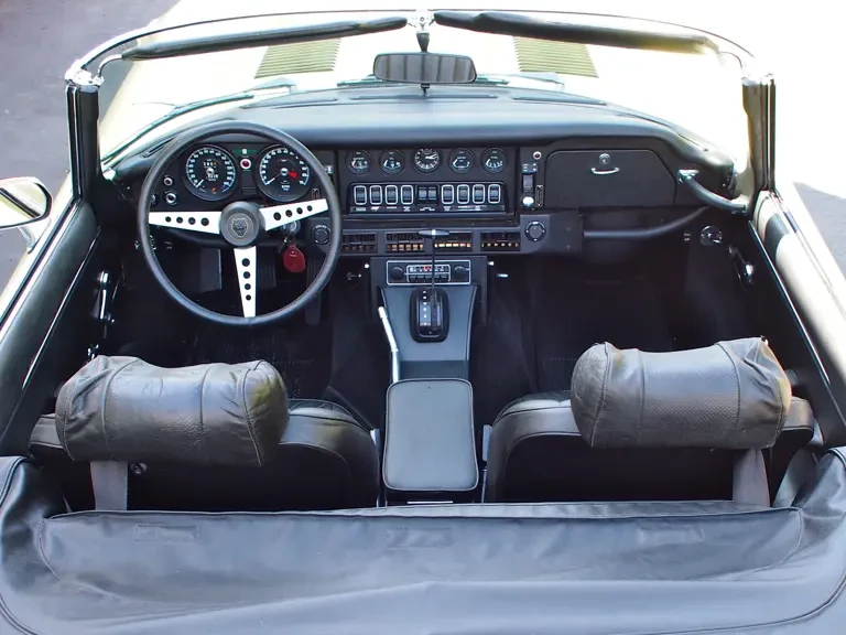 1974 Jaguar E-Type Series 3 V12 - Image 5 of 10