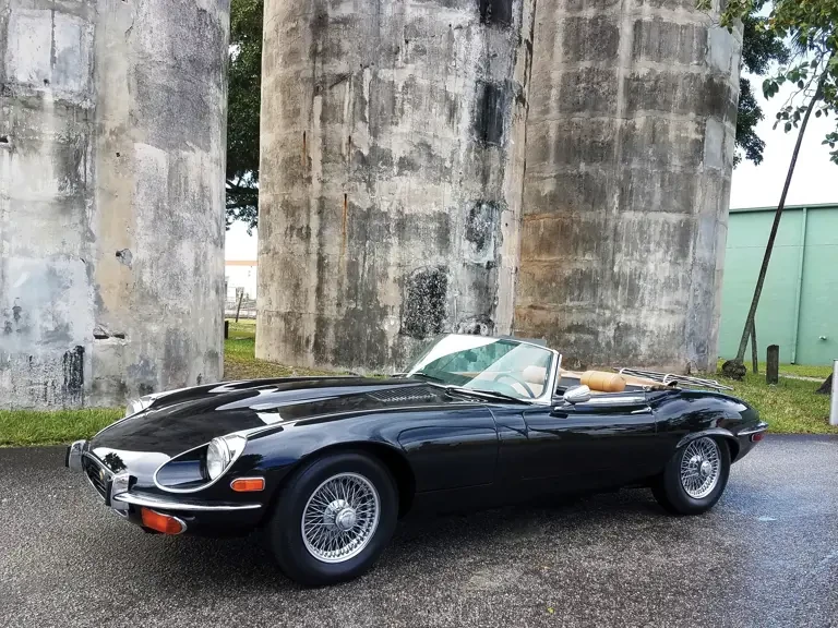 1974 Jaguar E-Type Series 3 V12 - Image 2 of 6